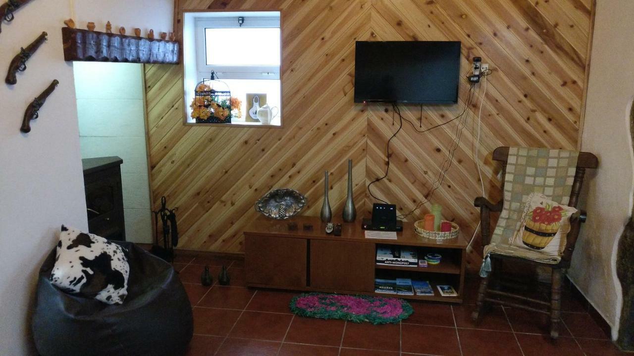 Casa Do Vale Encantado フルナス エクステリア 写真
